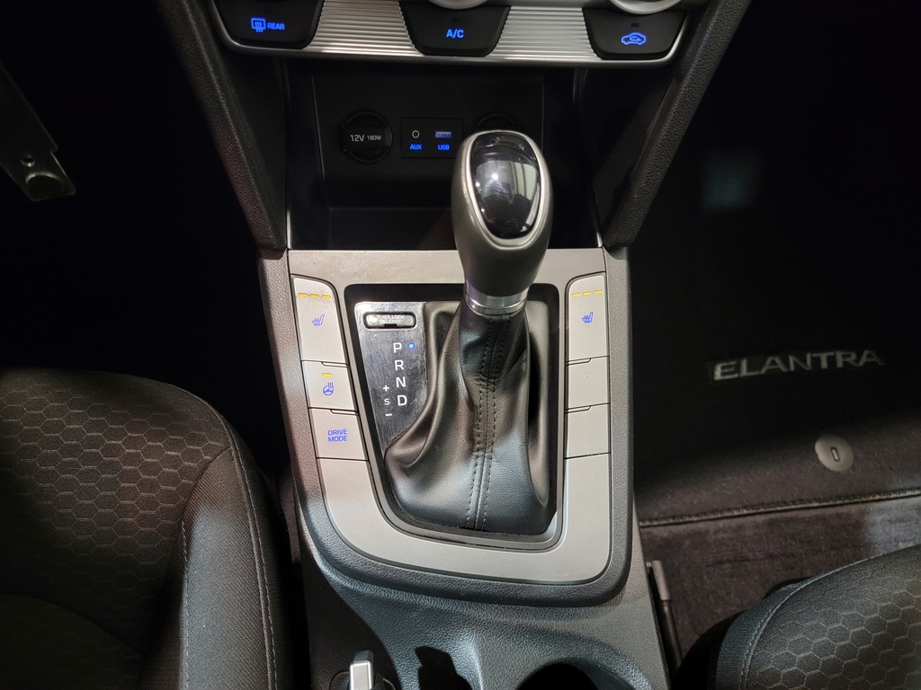 Hyundai Elantra 2019