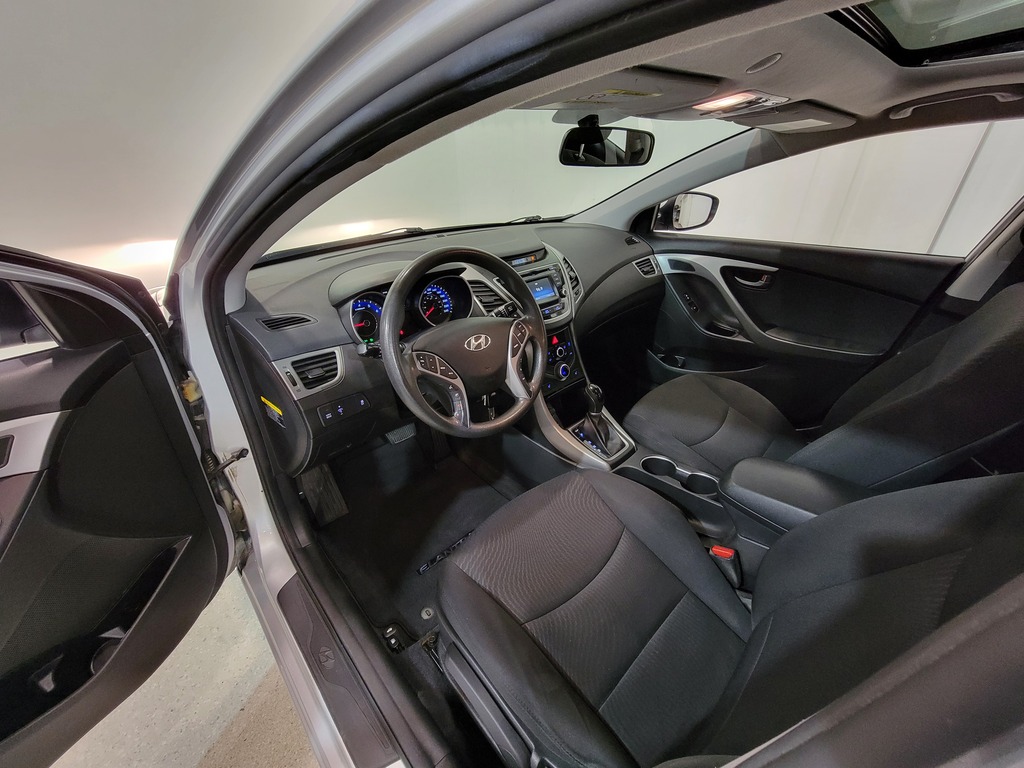 Hyundai Elantra 2016