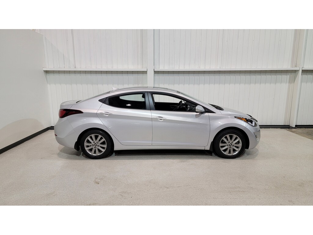 Hyundai Elantra 2016