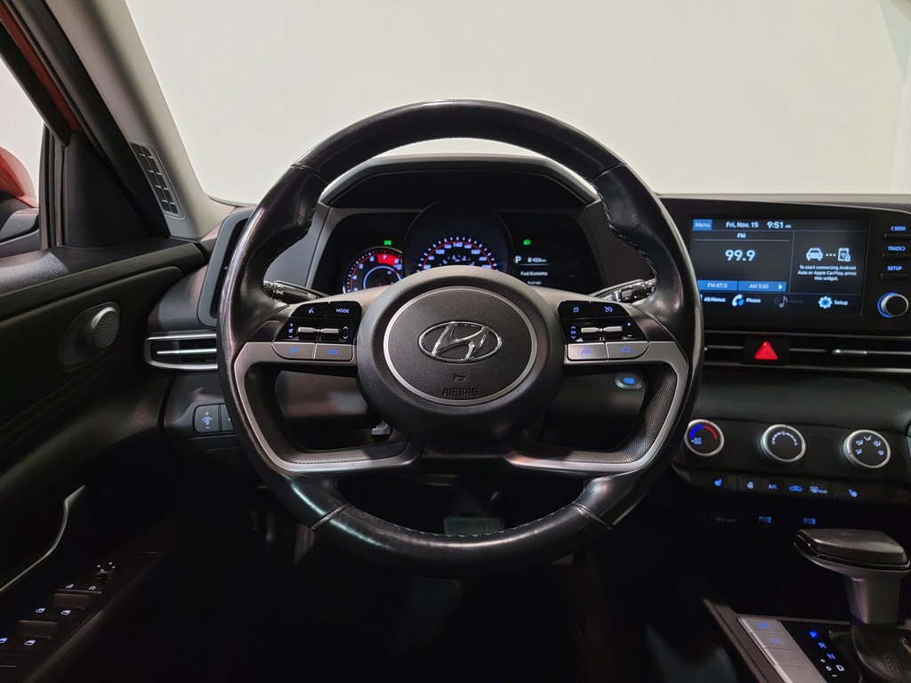 Hyundai Elantra 2021