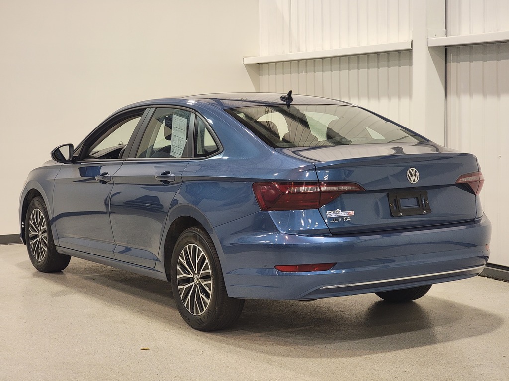 Volkswagen Jetta 2021