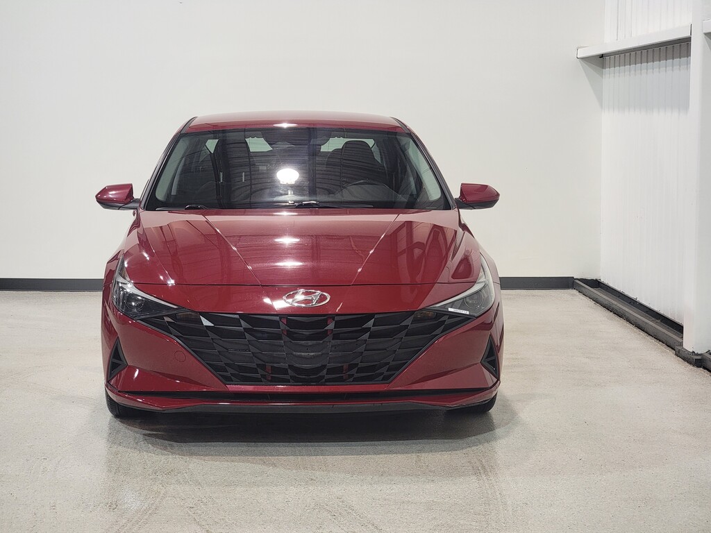 Hyundai Elantra 2021