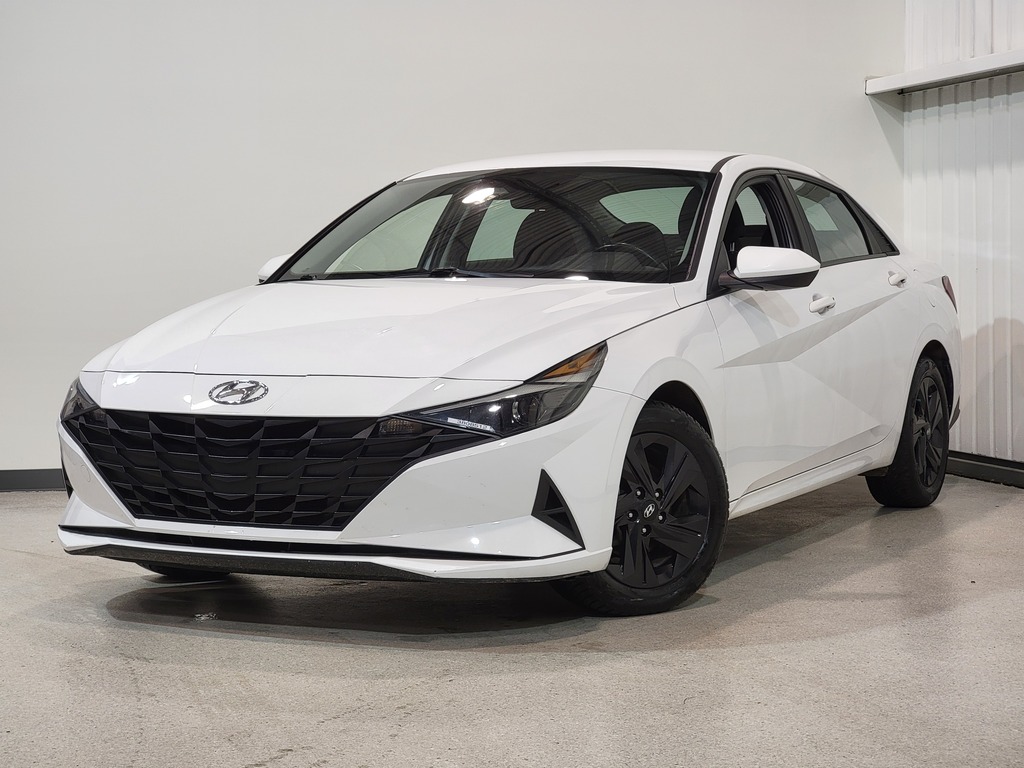 Hyundai Elantra 2021