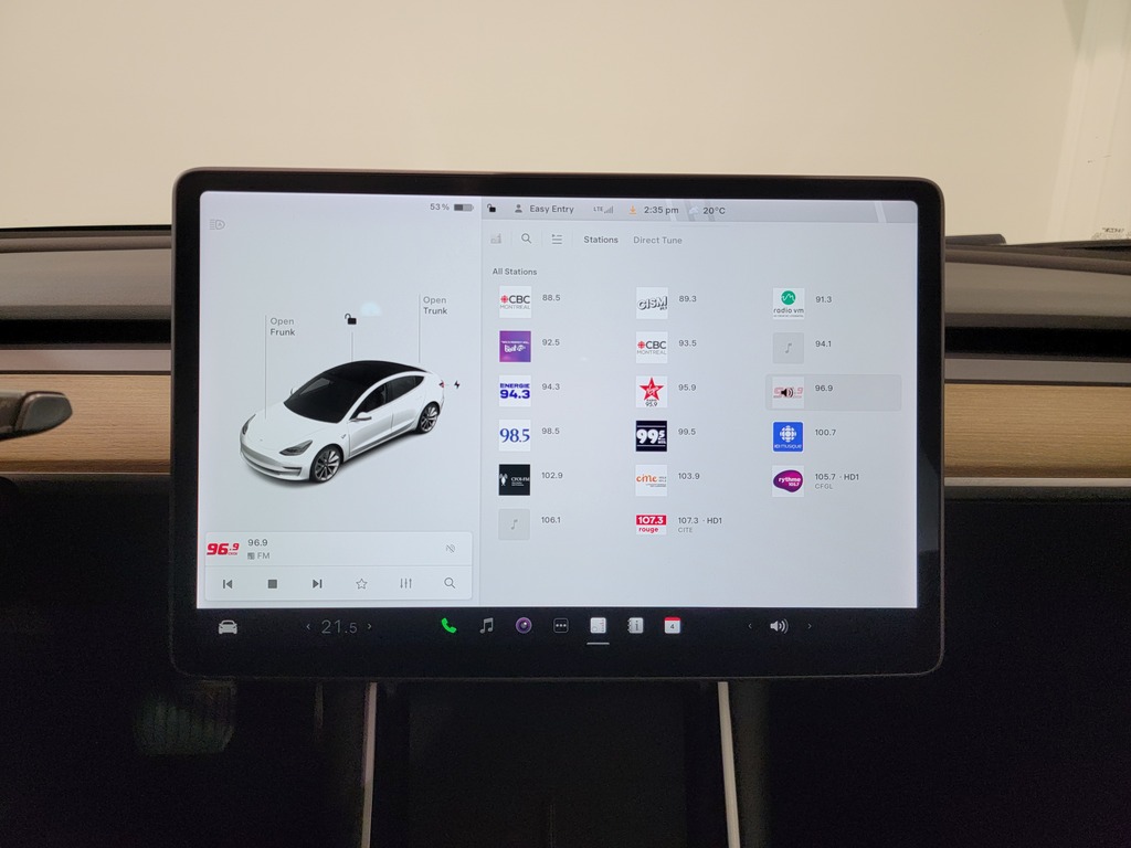 Tesla Model 3 2020