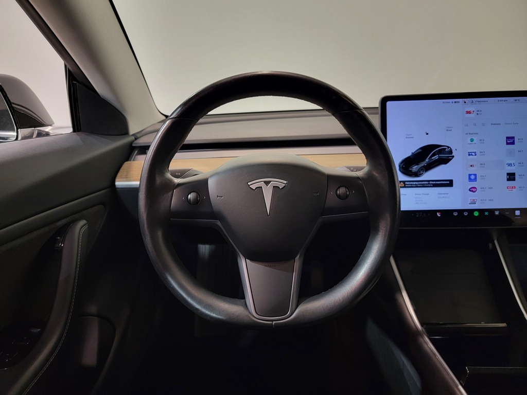 Tesla Model 3 2018