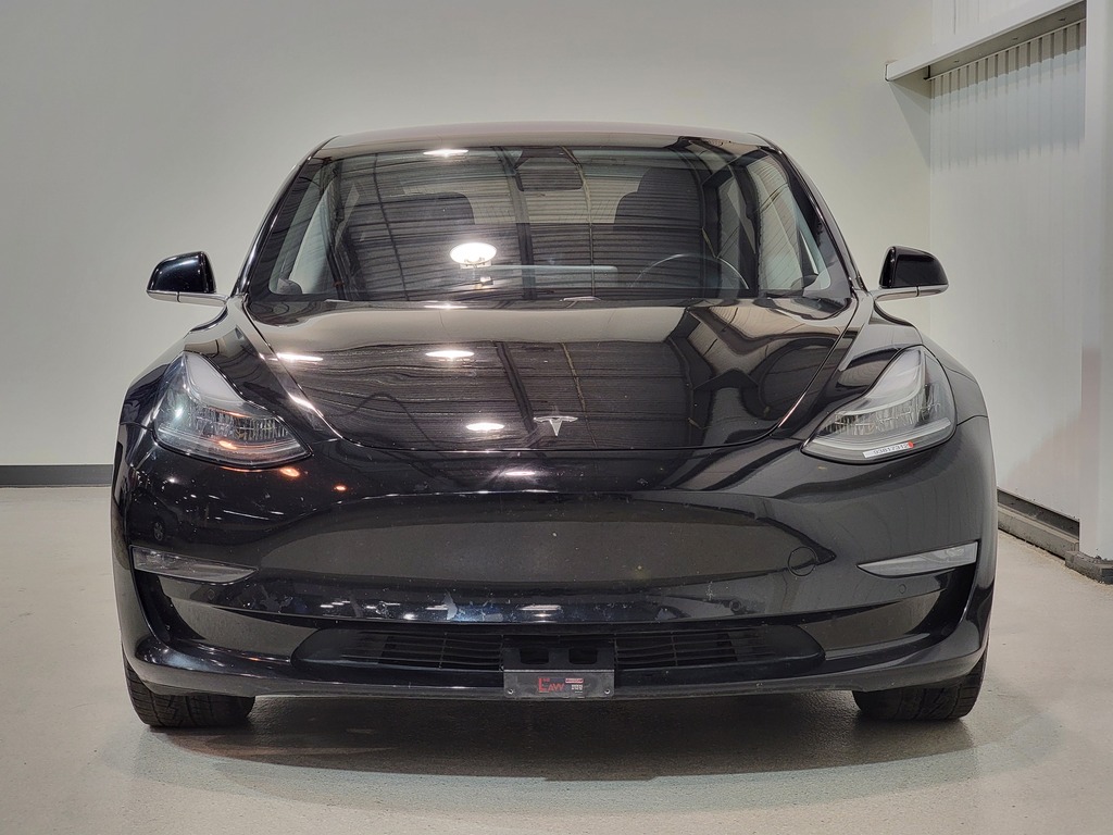 Tesla Model 3 2018