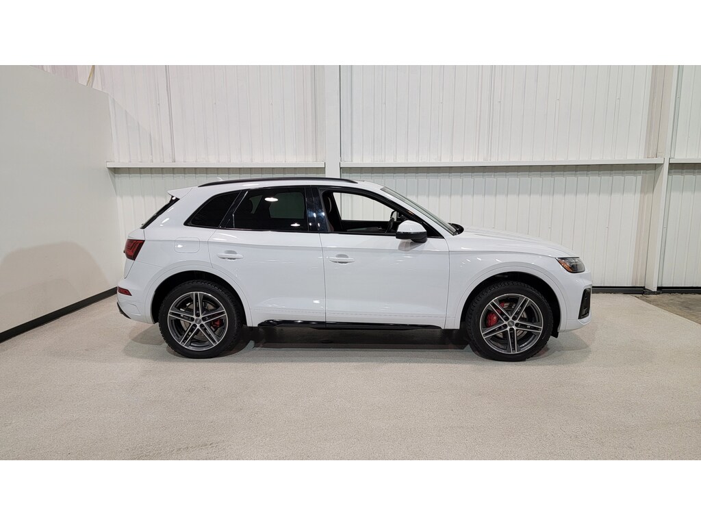 Audi SQ5 2022