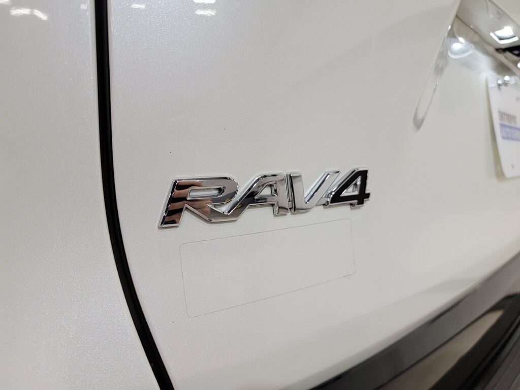 Toyota RAV4 2021