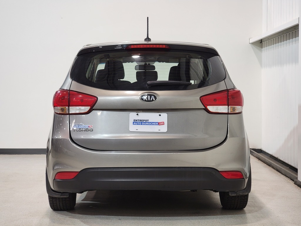 Kia Rondo 2015