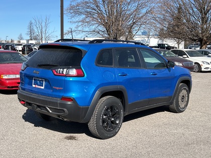 used 2022 Jeep Cherokee car, priced at $44,888