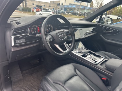 used 2021 Audi Q7 car