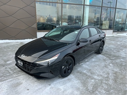 used 2023 Hyundai Elantra car