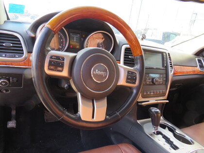 used 2011 Jeep Grand Cherokee car, priced at $16,498