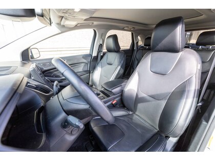 used 2022 Ford Edge car, priced at $37,888