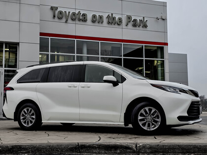 used 2022 Toyota Sienna car, priced at $52,995