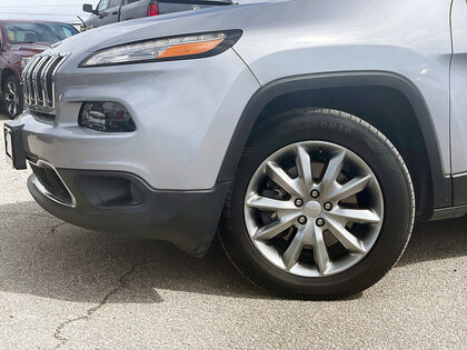 used 2018 Jeep Cherokee car, priced at $24,479