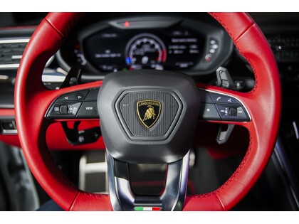 used 2021 Lamborghini Urus car, priced at $285,910