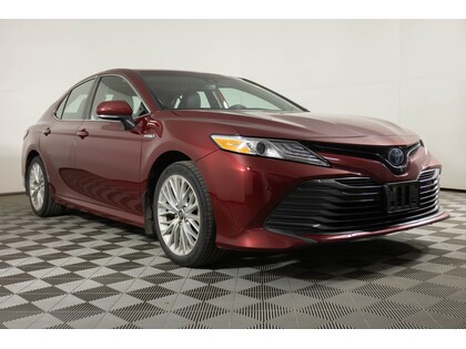 used 2019 Toyota Camry Hybrid car, priced at $31,998