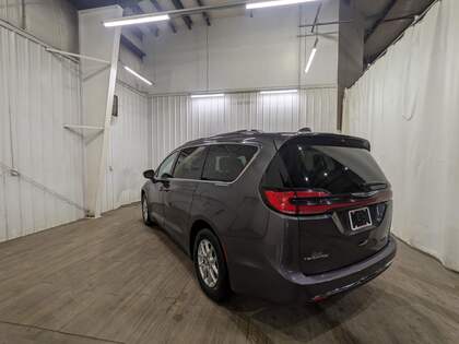 used 2021 Chrysler Pacifica car, priced at $32,842
