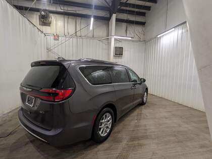 used 2021 Chrysler Pacifica car, priced at $32,842