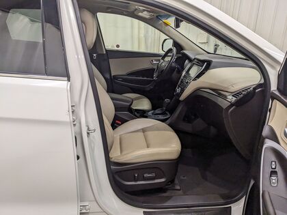 used 2017 Hyundai Santa Fe XL car, priced at $21,260