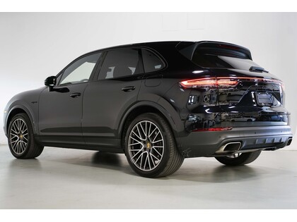 used 2021 Porsche Cayenne car, priced at $72,910