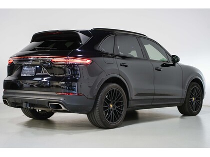 used 2021 Porsche Cayenne car, priced at $59,910