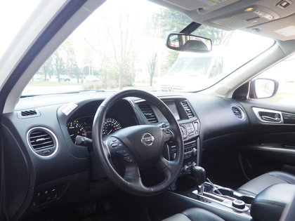 used 2020 Nissan Pathfinder car, priced at $27,900
