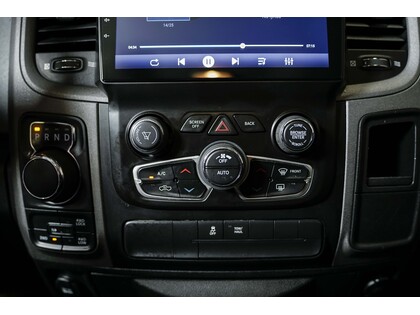 used 2019 Ram 1500 Classic car, priced at $27,910