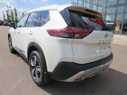 used 2022 Nissan Rogue car, priced at $42,998