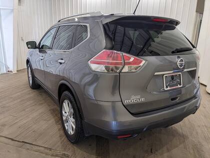 used 2016 Nissan Rogue car, priced at $17,998