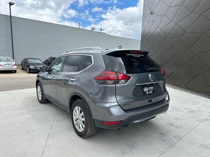 used 2020 Nissan Rogue car, priced at $32,996