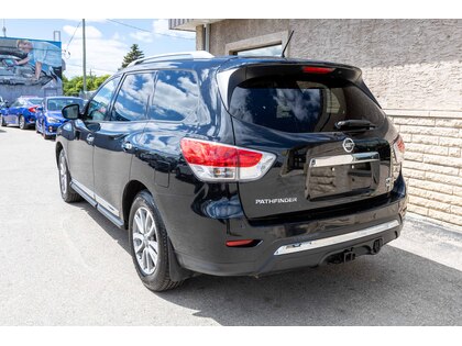 used 2015 Nissan Pathfinder car, priced at $17,688