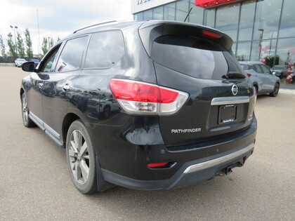 used 2015 Nissan Pathfinder car, priced at $19,998