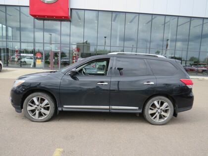 used 2015 Nissan Pathfinder car, priced at $19,998