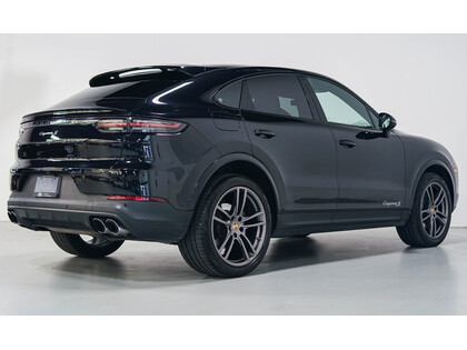 used 2021 Porsche Cayenne car, priced at $87,910