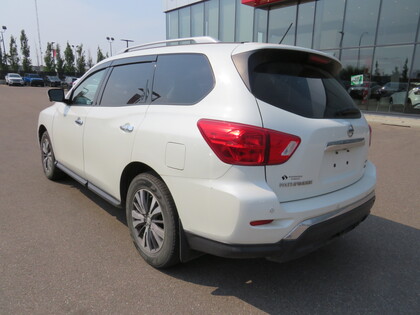 used 2017 Nissan Pathfinder car, priced at $20,998