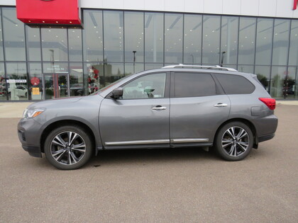 used 2020 Nissan Pathfinder car, priced at $26,998