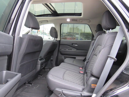 used 2022 Nissan Pathfinder car, priced at $40,998