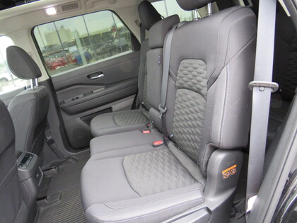 used 2022 Nissan Pathfinder car, priced at $40,998