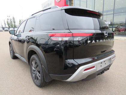 used 2022 Nissan Pathfinder car, priced at $40,998