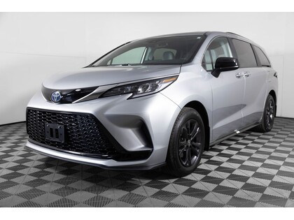 used 2024 Toyota Sienna car, priced at $67,998