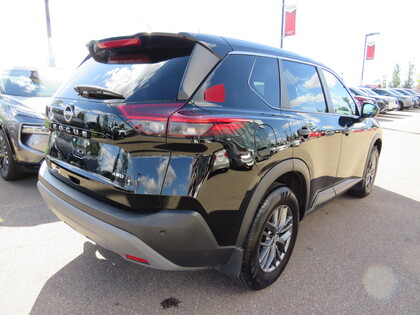 used 2022 Nissan Rogue car, priced at $32,998