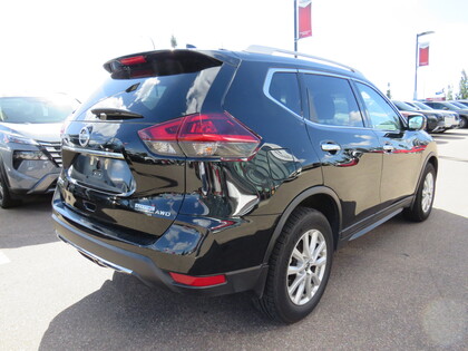 used 2020 Nissan Rogue car, priced at $25,998