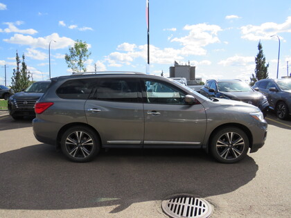 used 2019 Nissan Pathfinder car, priced at $26,495