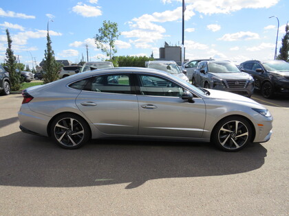 used 2022 Hyundai Sonata car, priced at $26,998