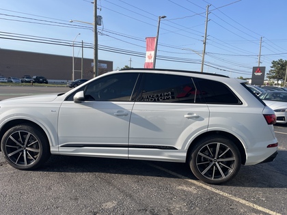 used 2022 Audi Q7 car, priced at $45,950