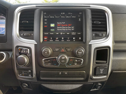 used 2019 Ram 1500 Classic car, priced at $31,998