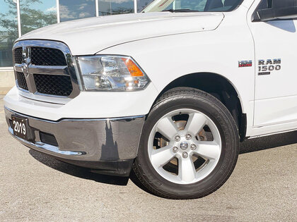 used 2019 Ram 1500 Classic car, priced at $31,998