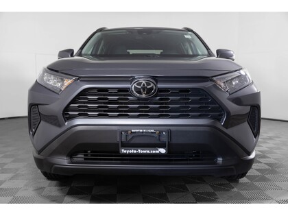 used 2020 Toyota RAV4 car, priced at $31,998